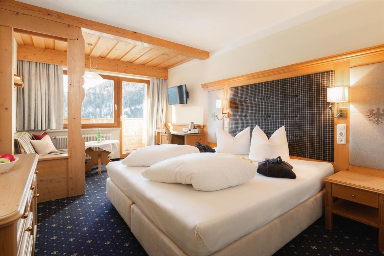 Familienhotel Adler Serfaus Pokój zdjęcie